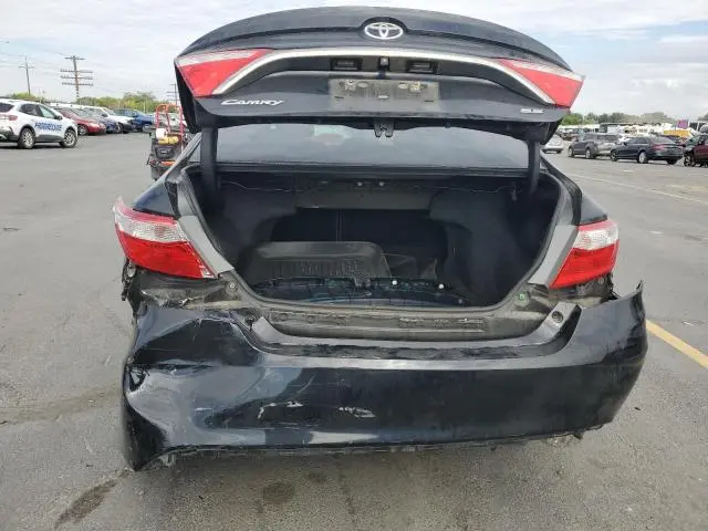 2015 TOYOTA CAMRY LE  