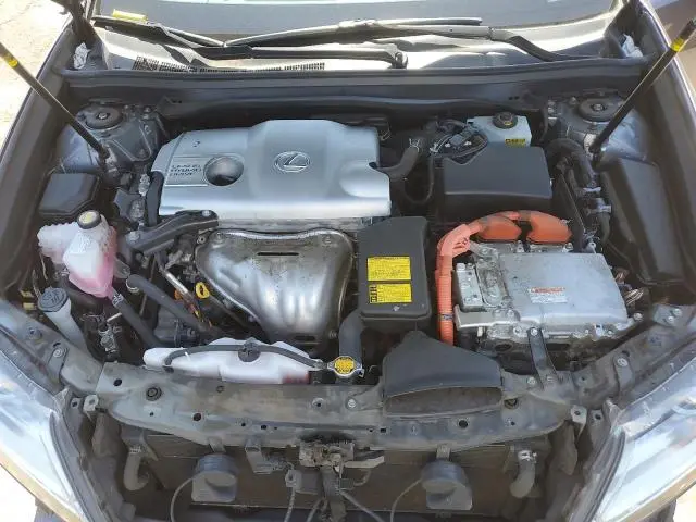 2013 LEXUS ES 300H  