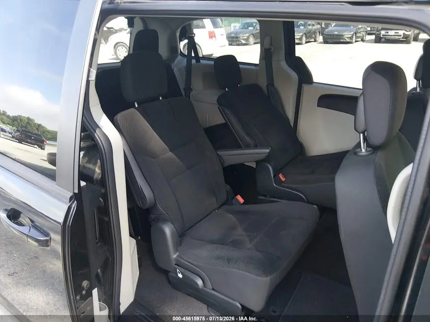 2018 DODGE GRAND CARAVAN SE