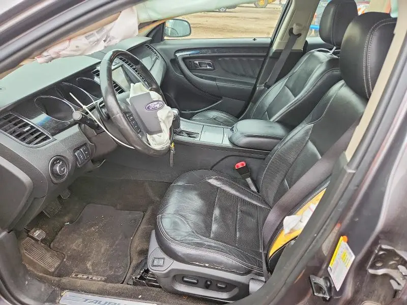 2012 FORD TAURUS LIMITED  