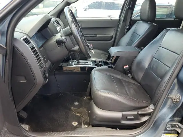 2011 FORD ESCAPE LIMITED  