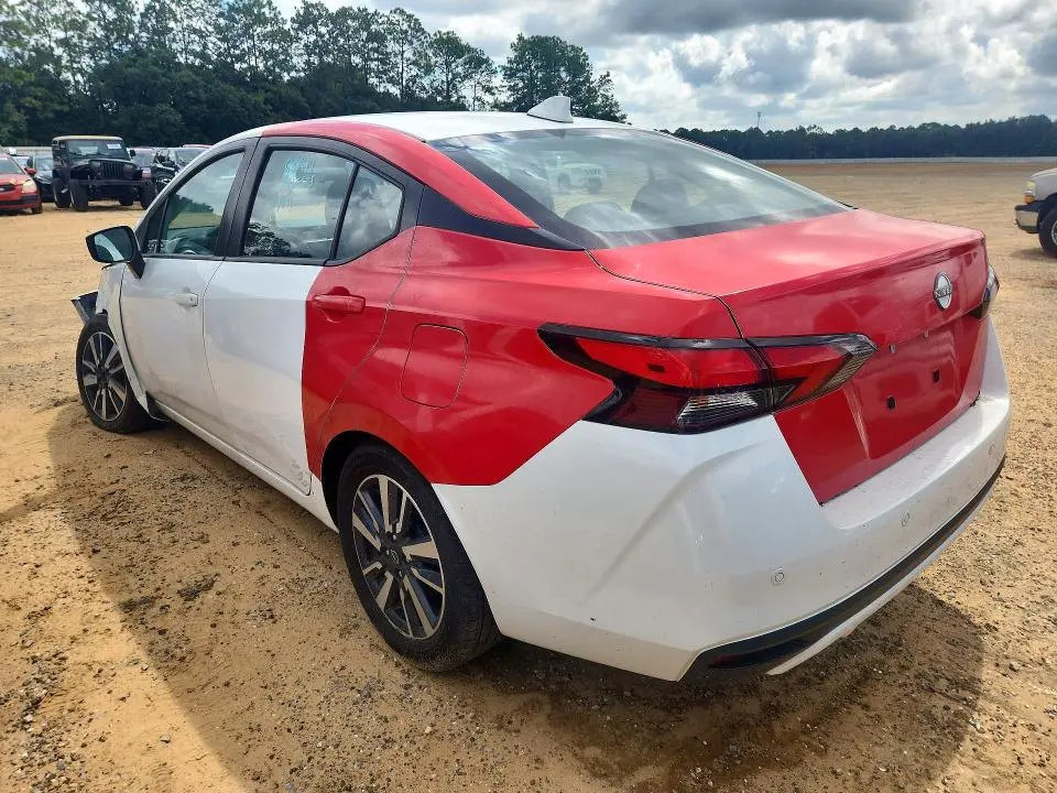 2023 NISSAN VERSA SV  