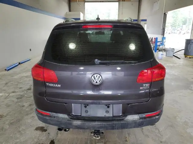 2016 VOLKSWAGEN TIGUAN S  