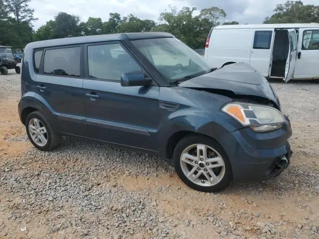 2011 KIA SOUL +  