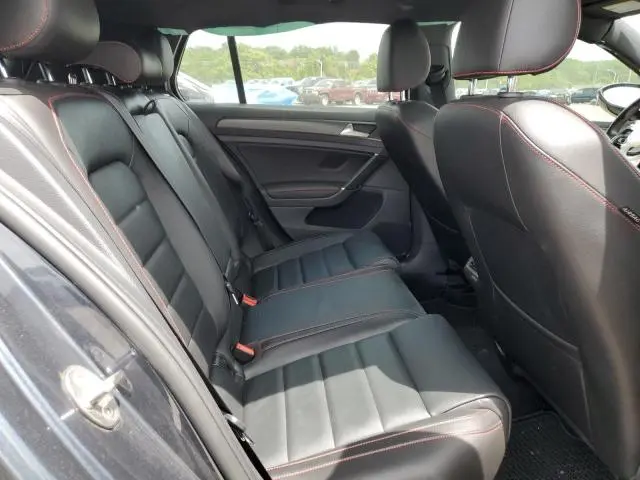 2018 VOLKSWAGEN GTI S/SE  