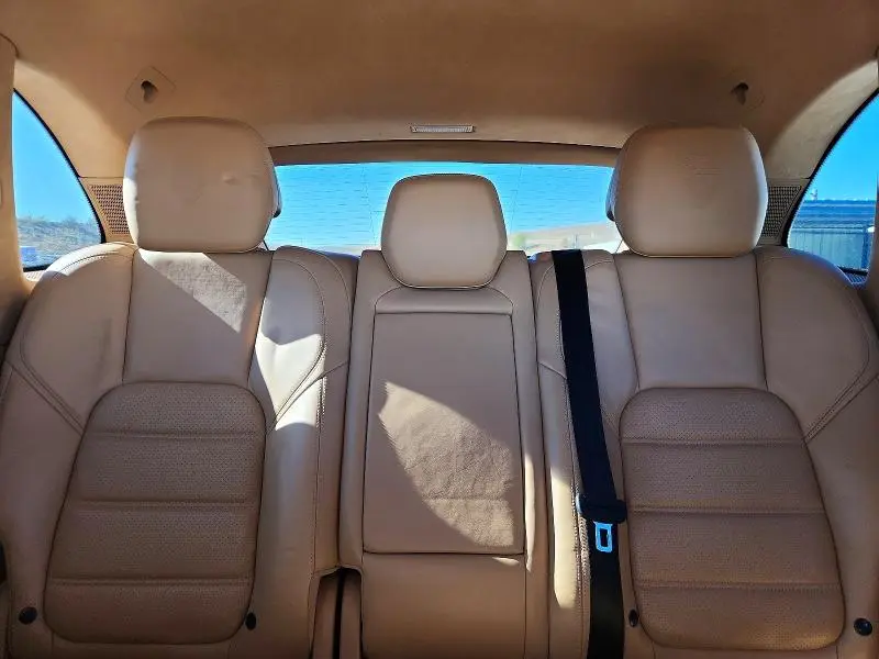 2012 PORSCHE CAYENNE TURBO  