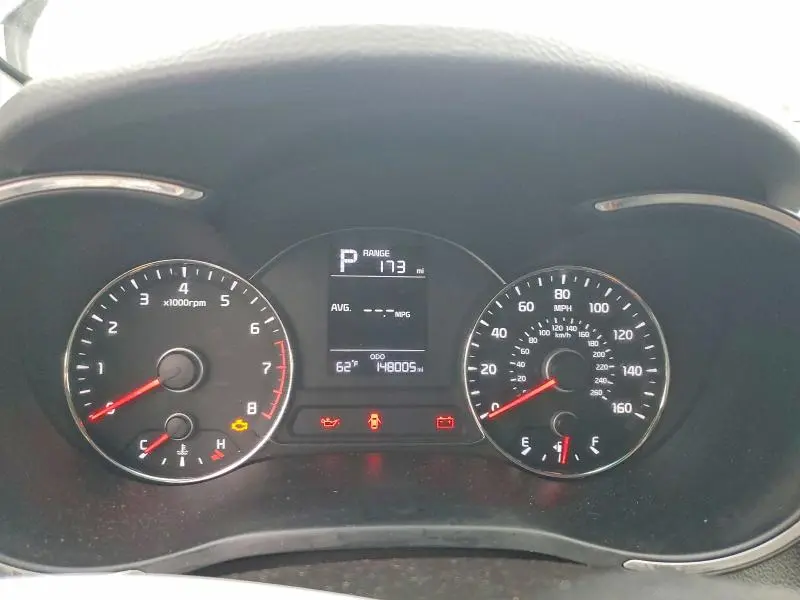 2018 KIA FORTE LX  