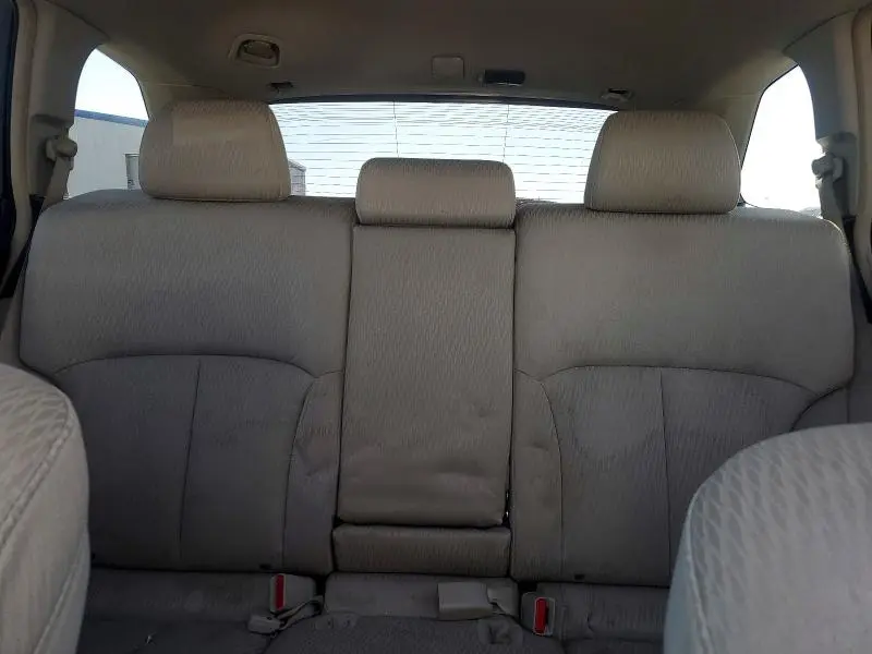 2011 SUBARU OUTBACK 2.5I PREMIUM  