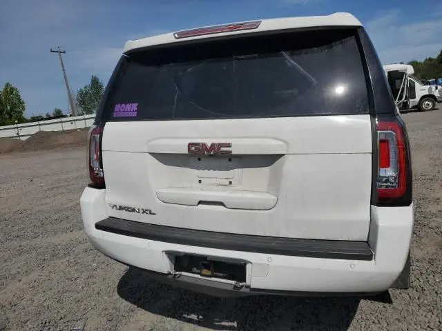 2017 GMC YUKON XL K1500 SLT  