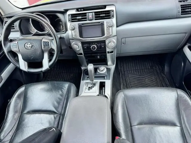 2013 TOYOTA 4RUNNER SR5  