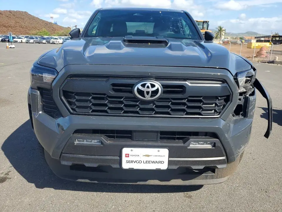 2025 TOYOTA TACOMA DOUBLE CAB  