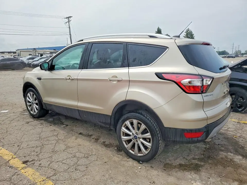 2017 FORD ESCAPE TITANIUM  