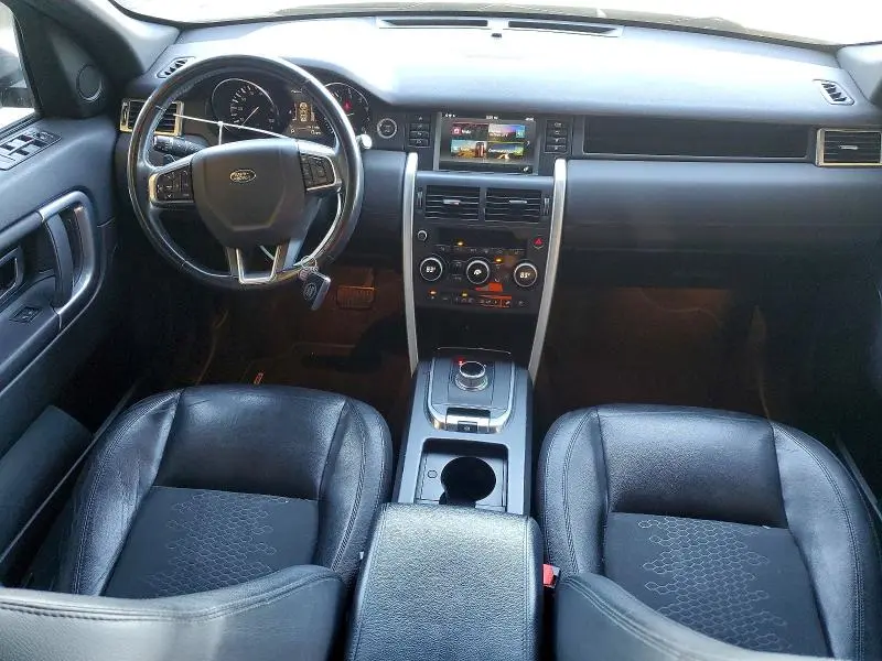 2016 LAND ROVER DISCOVERY SPORT SE  