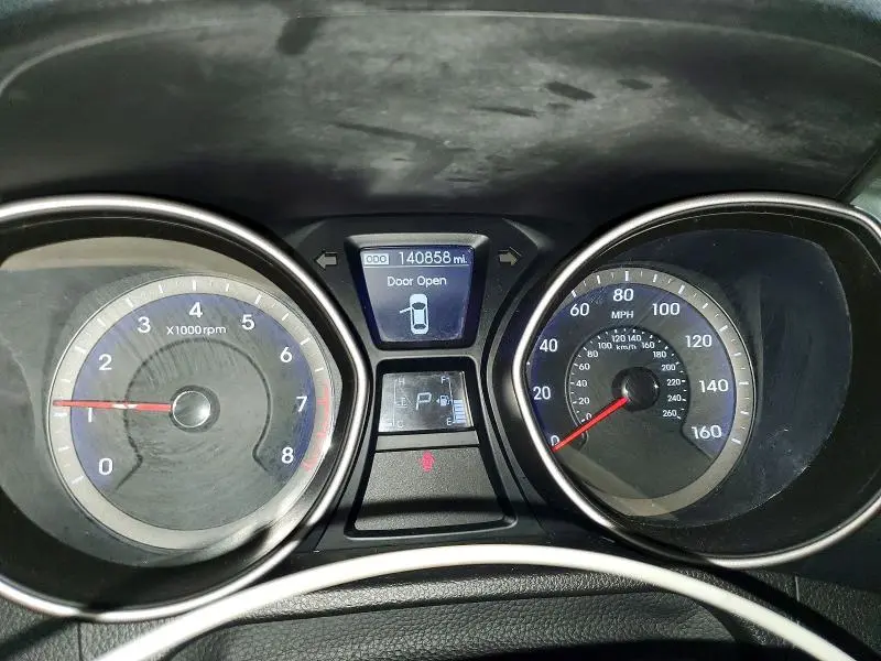 2015 HYUNDAI ELANTRA GT BASE  