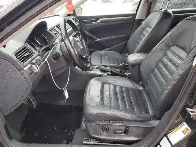 2016 VOLKSWAGEN PASSAT SEL  