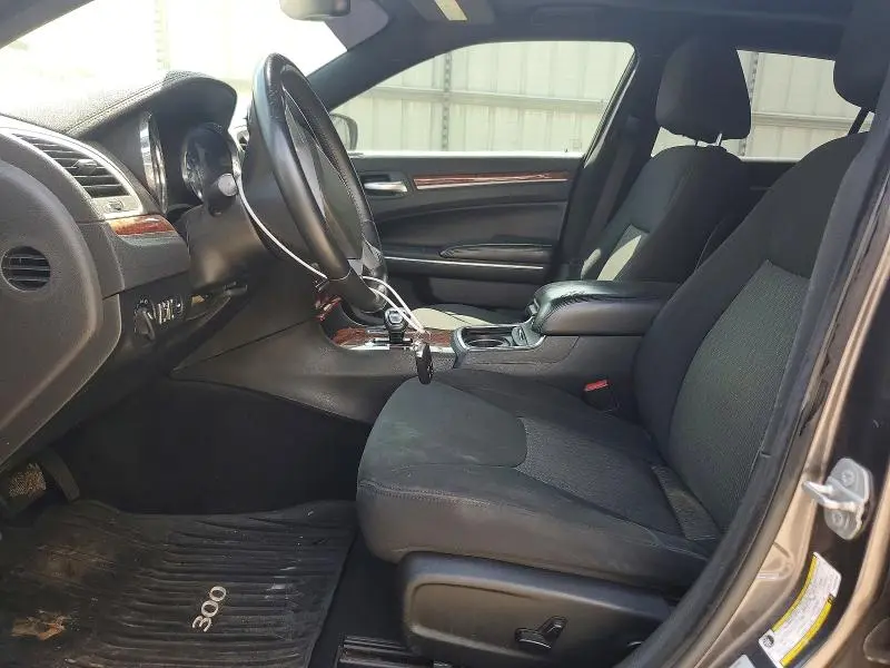 2014 CHRYSLER 300   