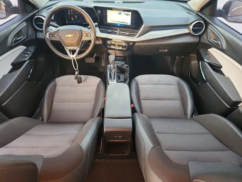 2025 CHEVROLET TRAX 1LT  