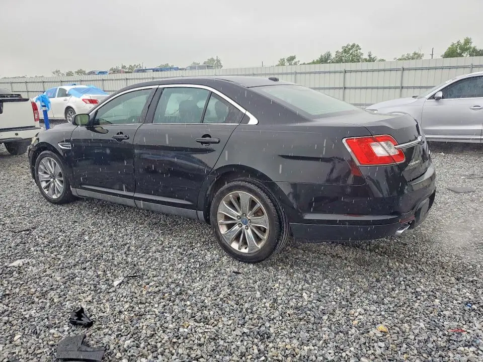 2010 FORD TAURUS LIMITED  