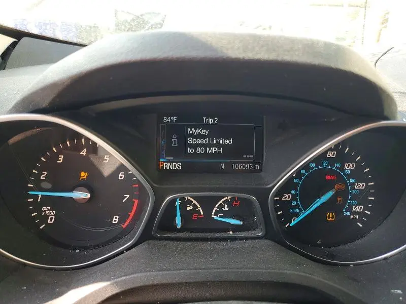 2016 FORD ESCAPE SE  