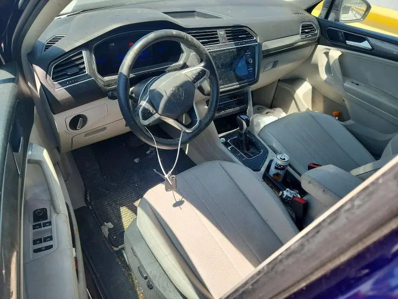 2023 VOLKSWAGEN TIGUAN SE  