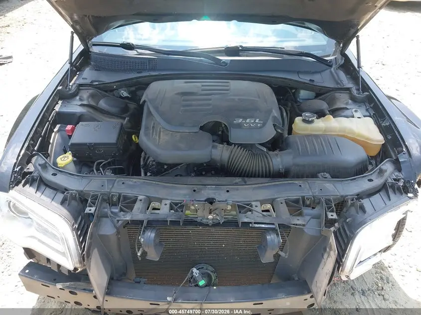 2012 CHRYSLER 300 LIMITED