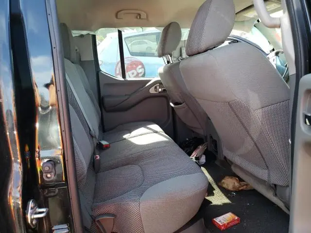 2017 NISSAN FRONTIER S  