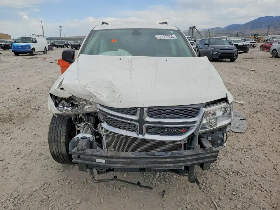 2020 DODGE JOURNEY SE  