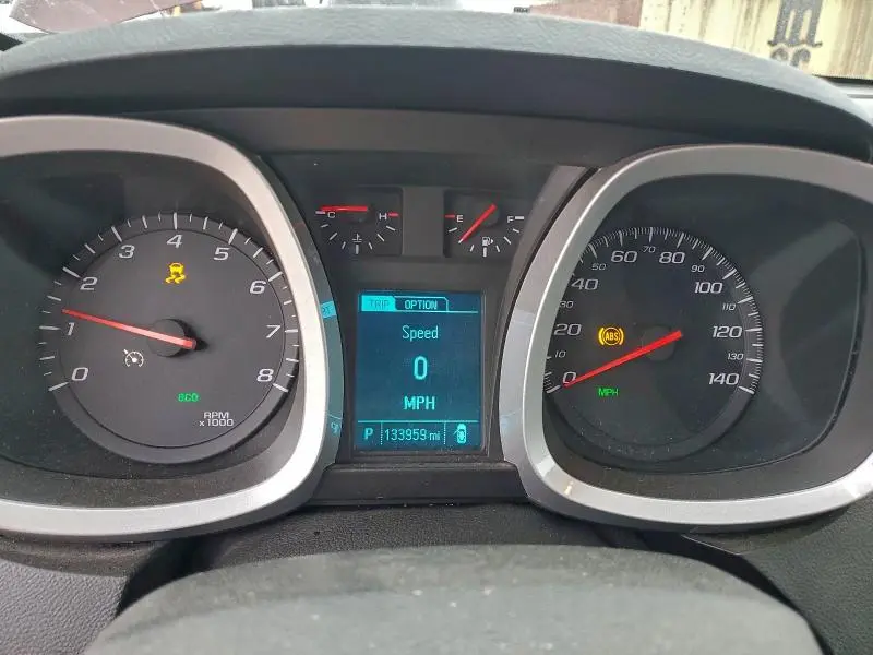 2017 CHEVROLET EQUINOX LT  