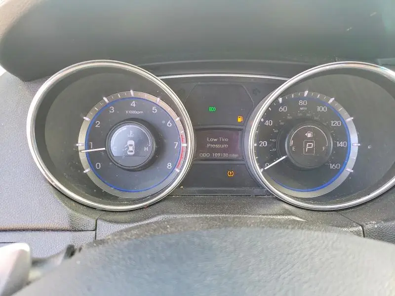 2013 HYUNDAI SONATA SE  