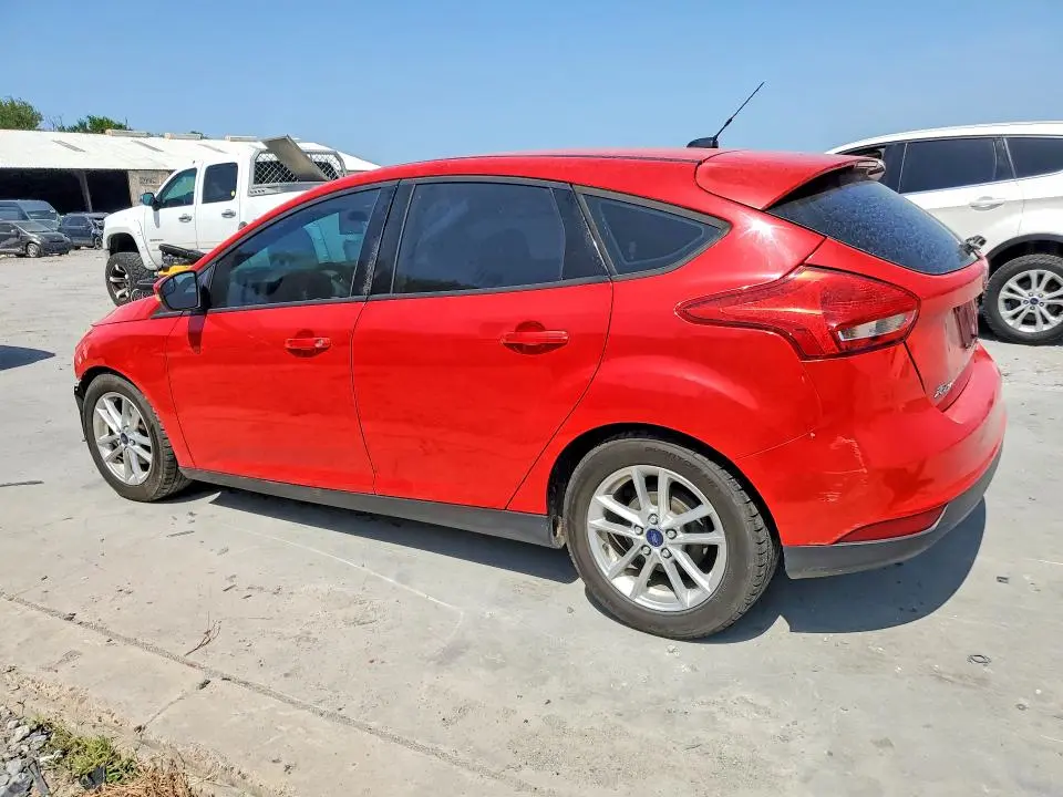 2016 FORD FOCUS SE  