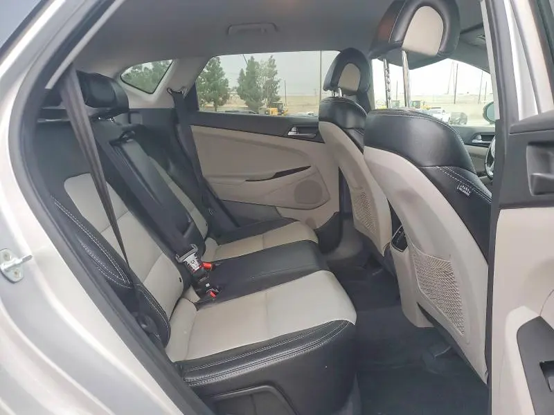 2017 HYUNDAI TUCSON SPORT  