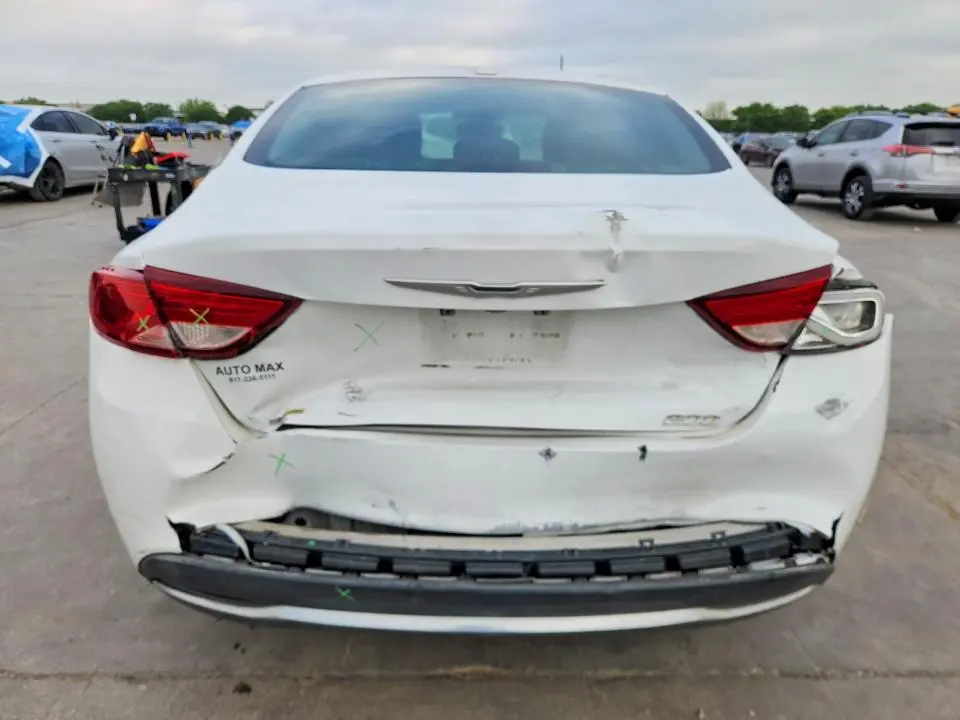 2015 CHRYSLER 200 LIMITED  