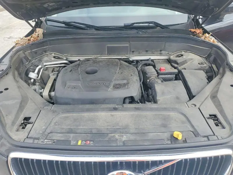 2016 VOLVO XC90 T6  