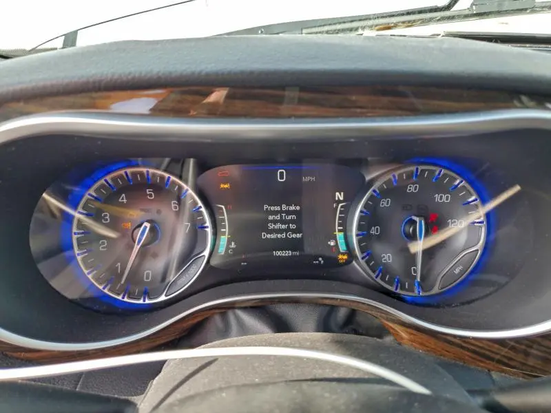 2021 CHRYSLER PACIFICA LIMITED  