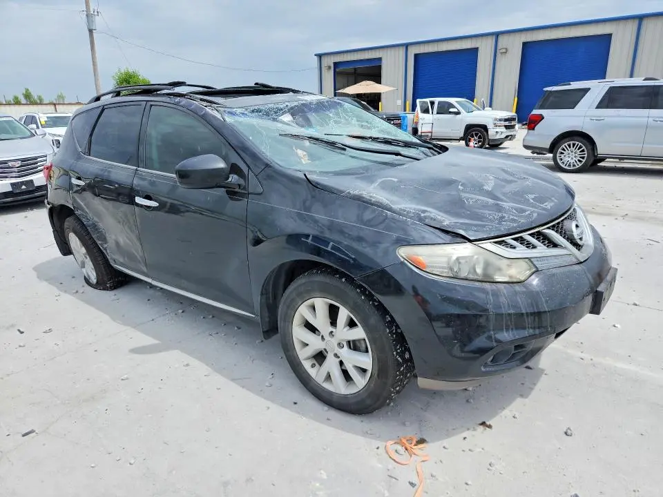 2011 NISSAN MURANO S  