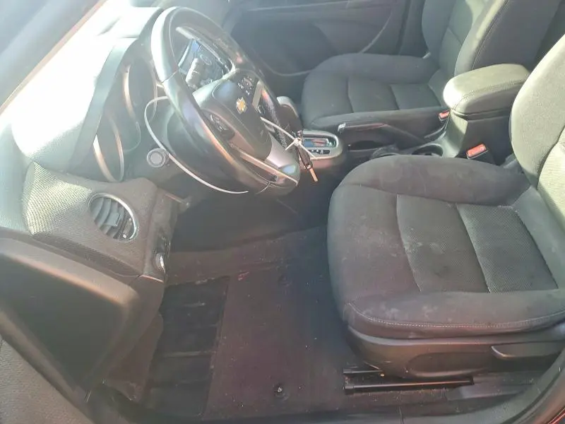 2012 CHEVROLET CRUZE LT  