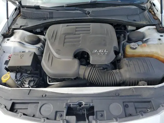 2016 CHRYSLER 300 LIMITED  