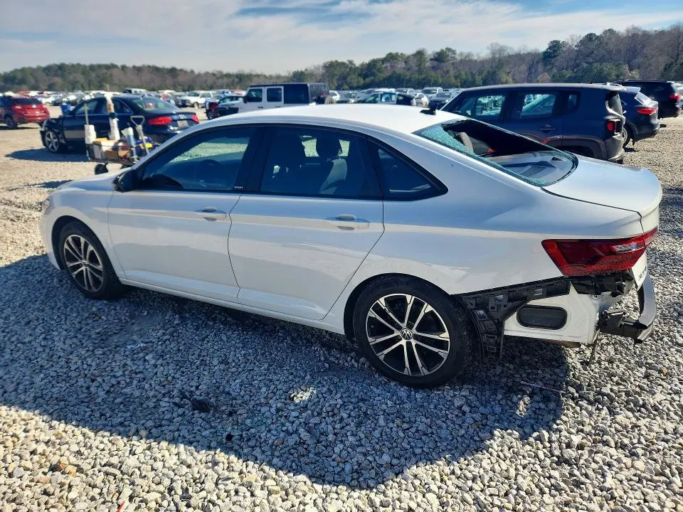 2023 VOLKSWAGEN JETTA SPORT  