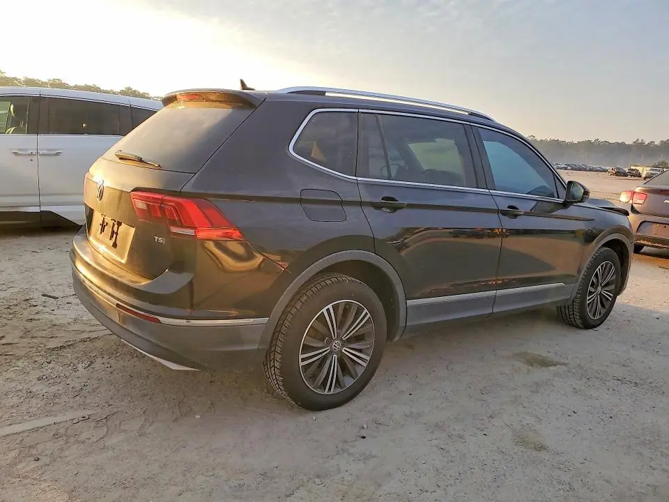 2018 VOLKSWAGEN TIGUAN SE  