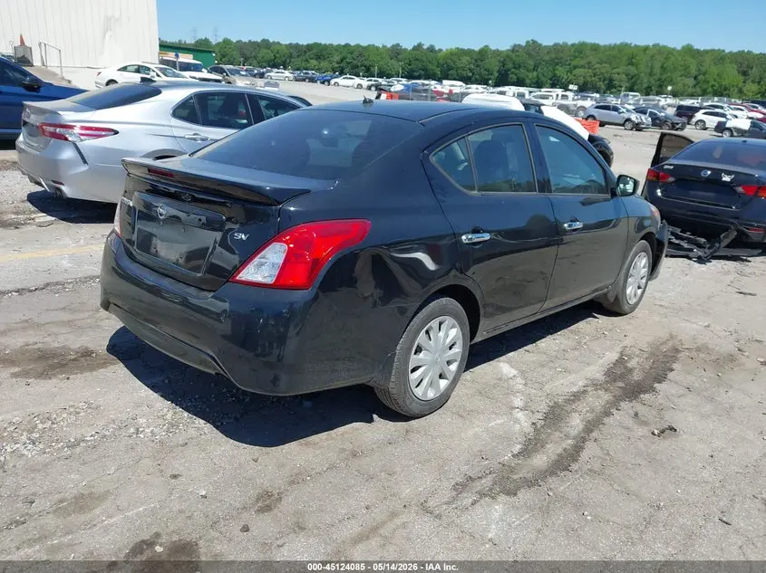 2017 NISSAN VERSA 1.6 SV
