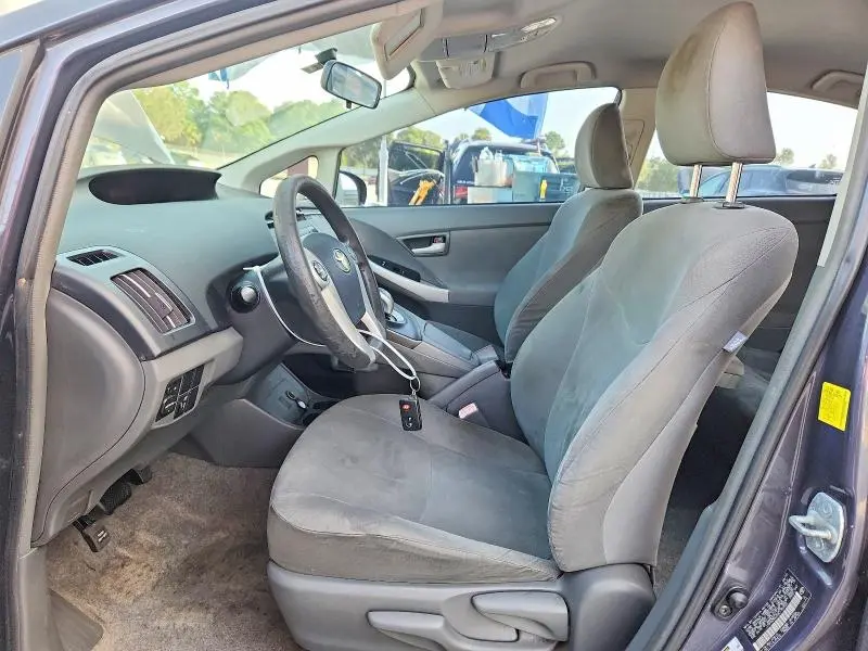 2010 TOYOTA PRIUS II  