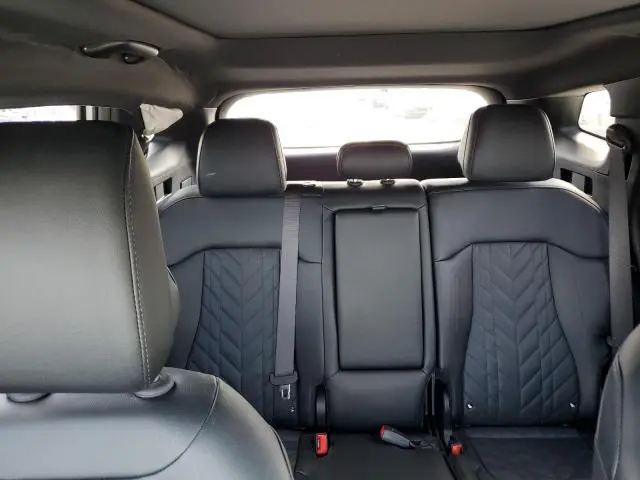 2023 KIA SPORTAGE X LINE  