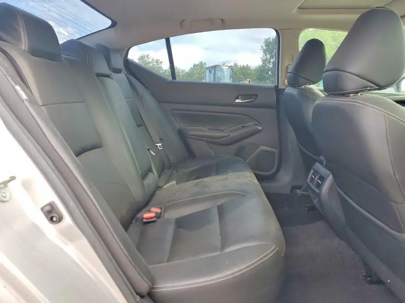 2020 NISSAN ALTIMA SL  