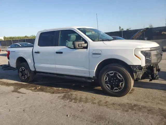 2023 FORD F150 LIGHTNING PRO  