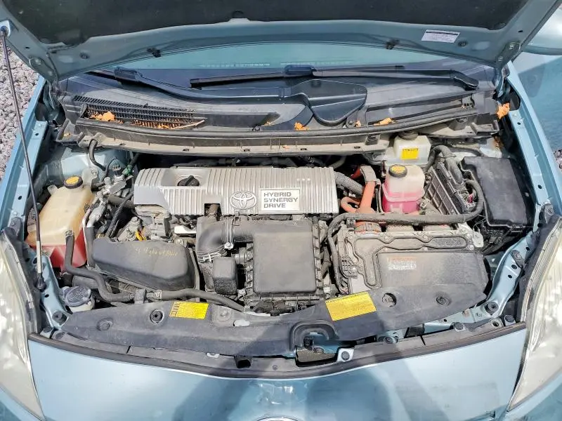 2013 TOYOTA PRIUS TWO  
