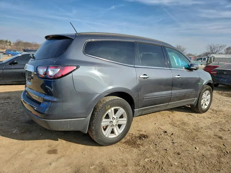 2014 CHEVROLET TRAVERSE LT  