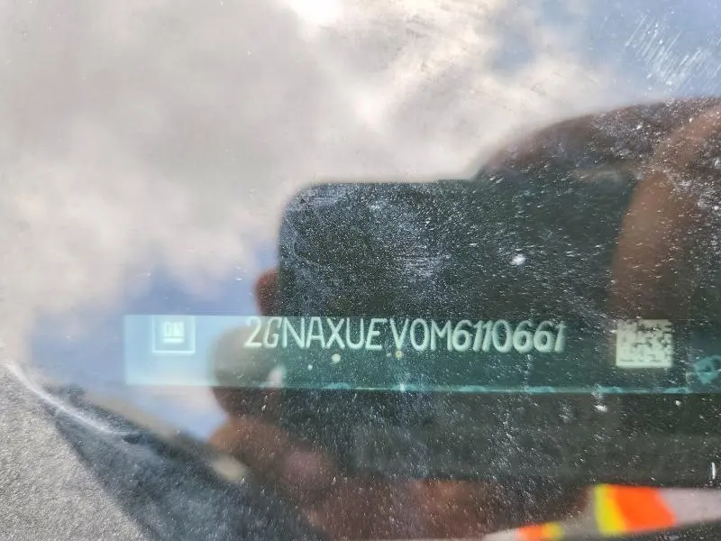 2021 CHEVROLET EQUINOX LT  