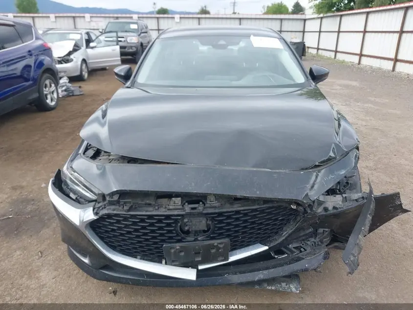 2022 MAZDA MAZDA3 PREMIUM