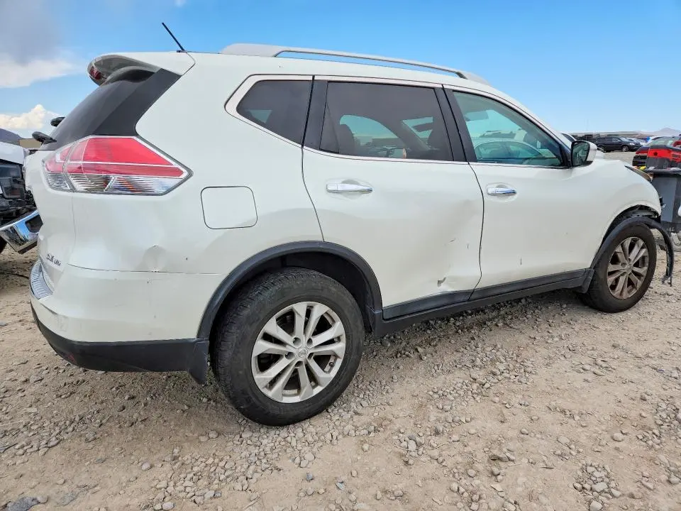 2015 NISSAN ROGUE SV  