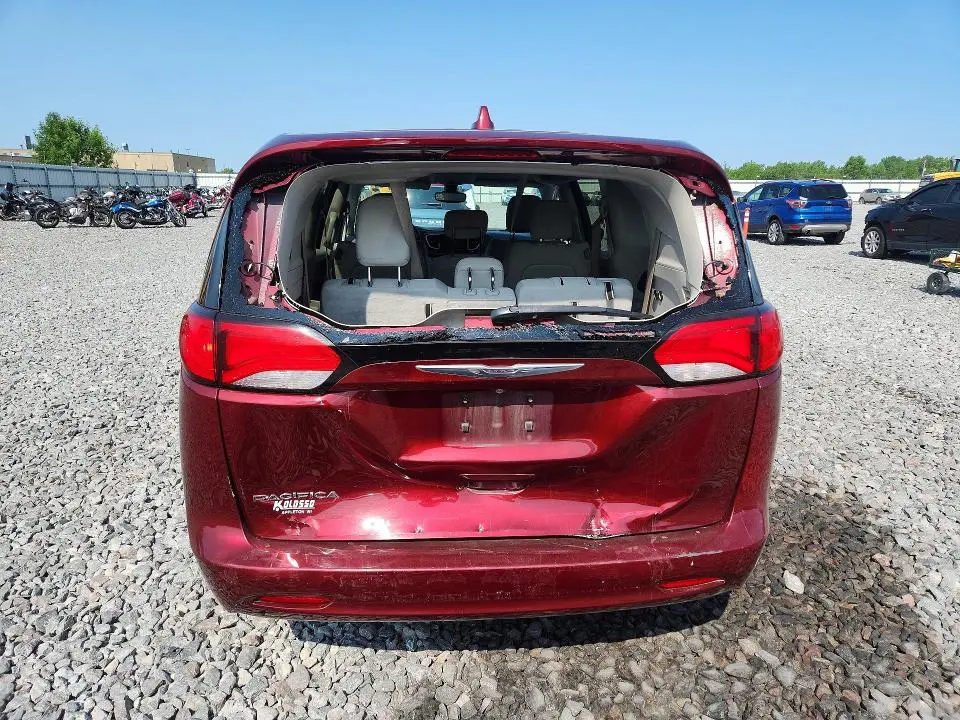 2017 CHRYSLER PACIFICA TOURING  